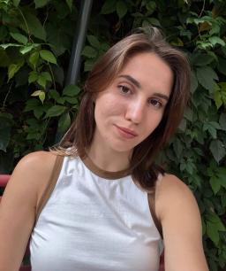 Поліна Охай